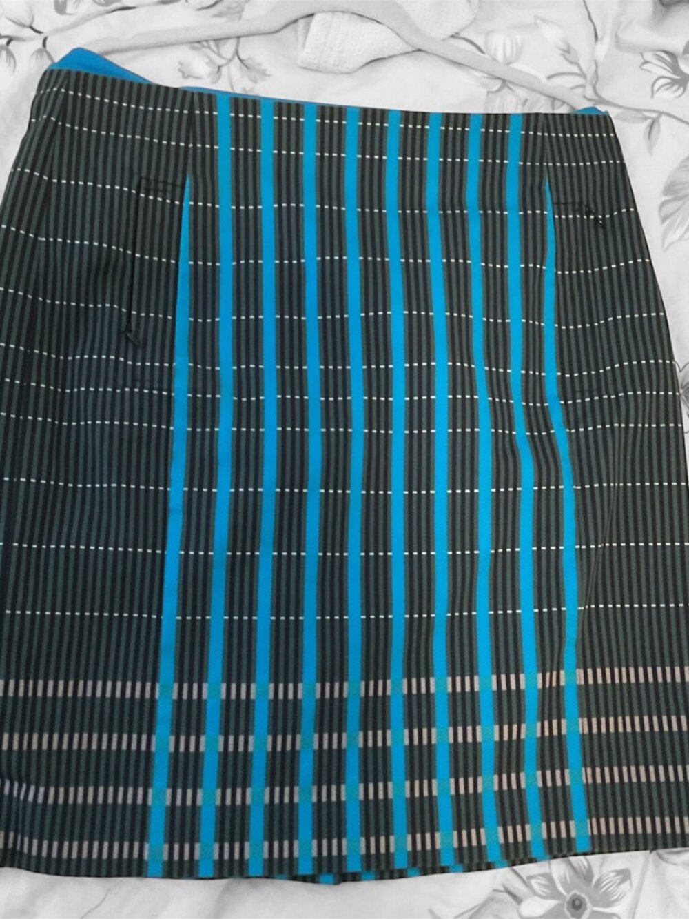 Per Se By Carlisle Pencil Skirt Double Zipper pockets- 12- never worn